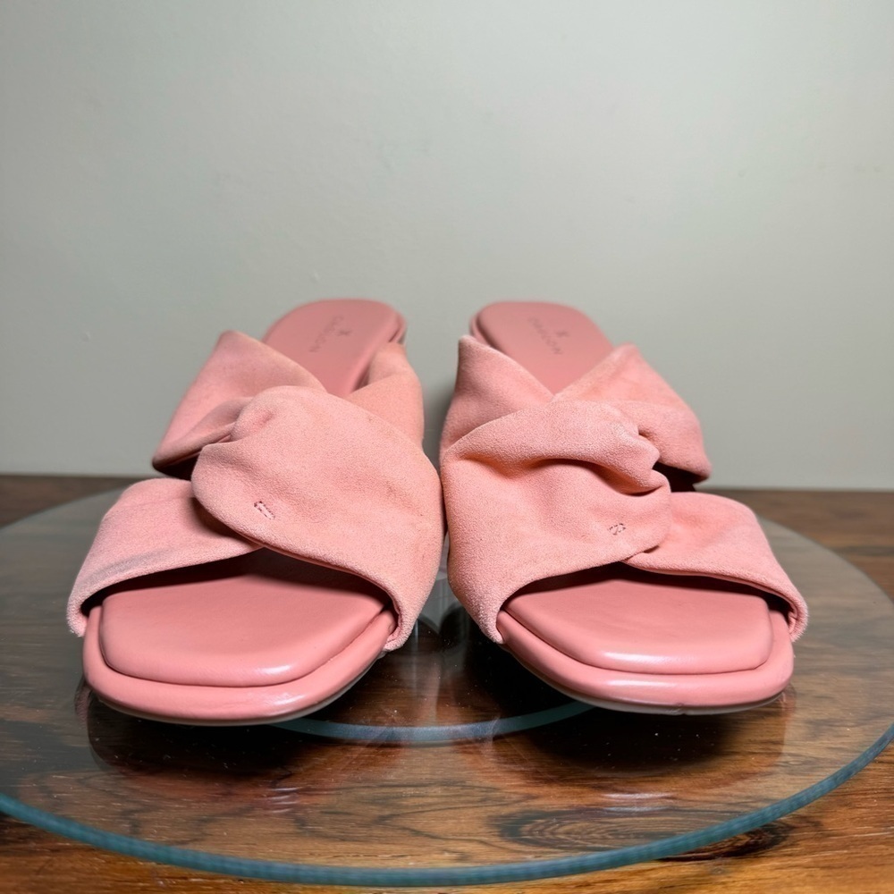 Caslon Laurette Sandal in Coral Peach - size 7
